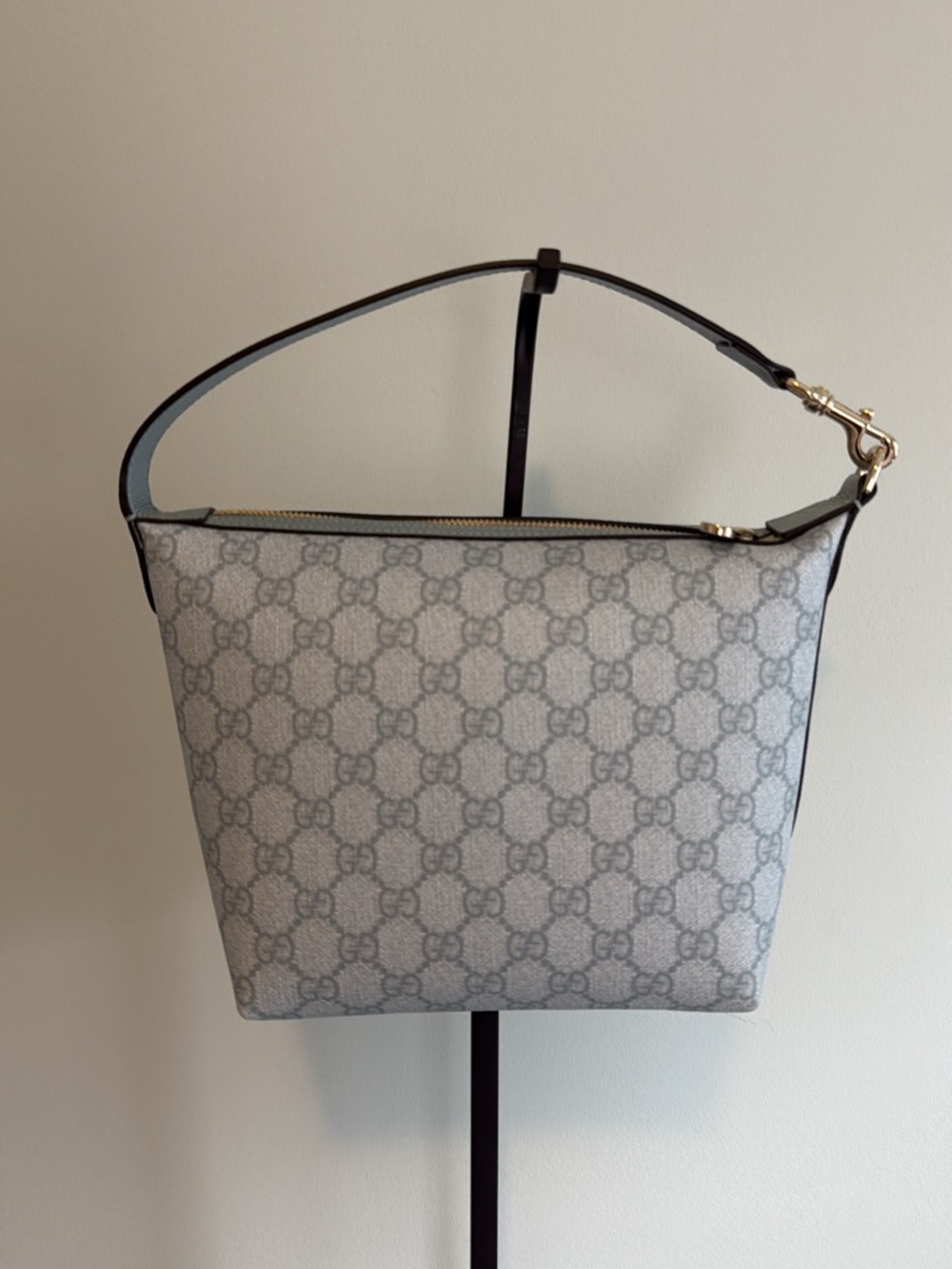 Gucci GG Supreme Monogram Textured Calfskin Web Super Mini Ophidia Shoulder Bag